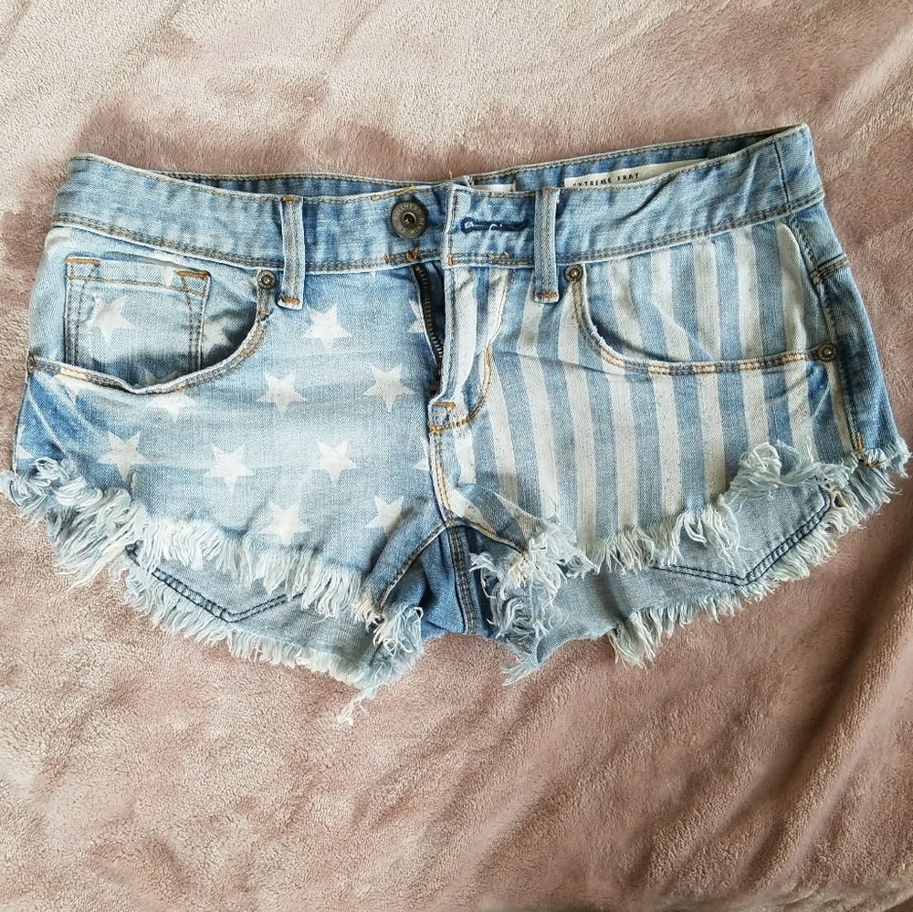Bullhead SUPER SHORT denim cheeky shorts